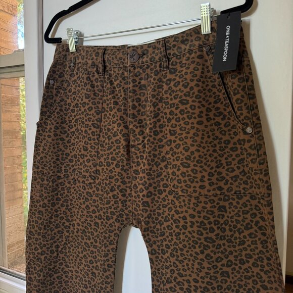 New Free People OneTeaspoon Cheetah Sinner Pants Barrel Jeans 28 Tobacco - Picture 6 of 11